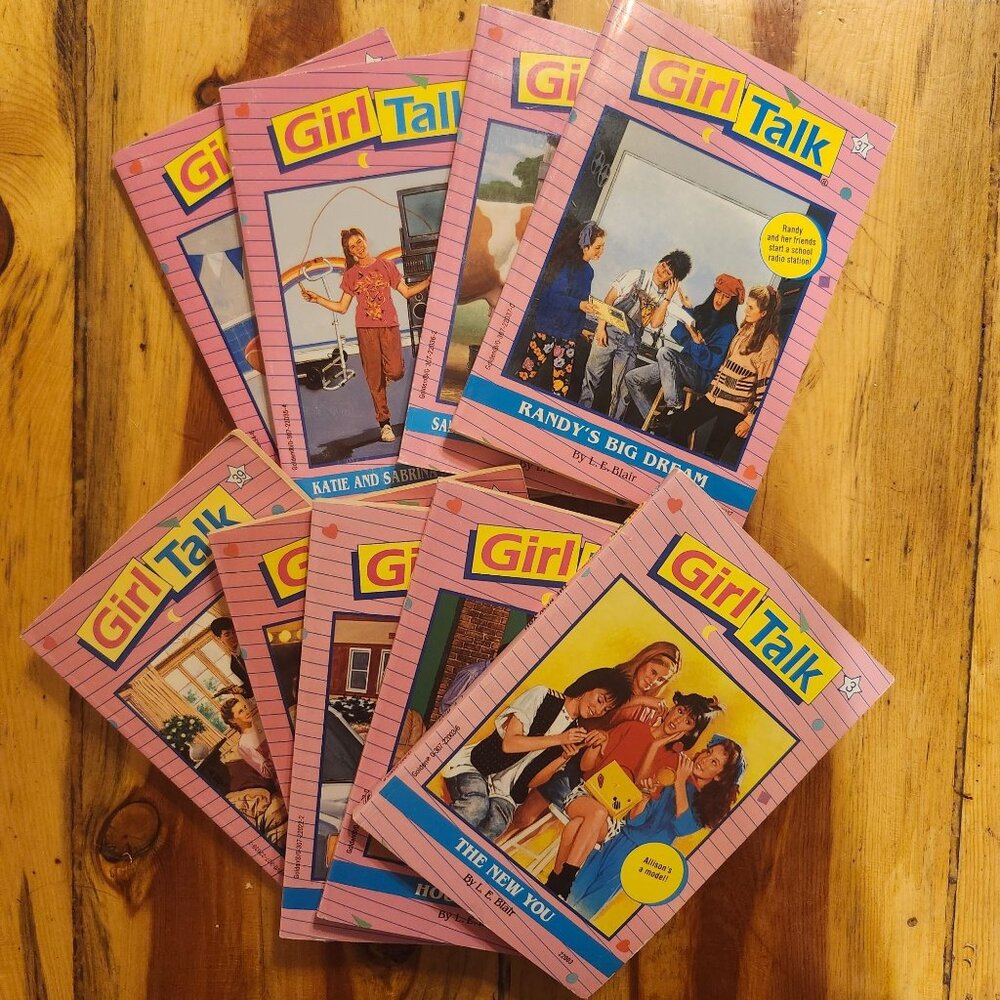 90s Girl Talk Paperback Bundle YA Teen Fiction Lot Of 9 Books By L.E. Blair - Picture 1 of 16